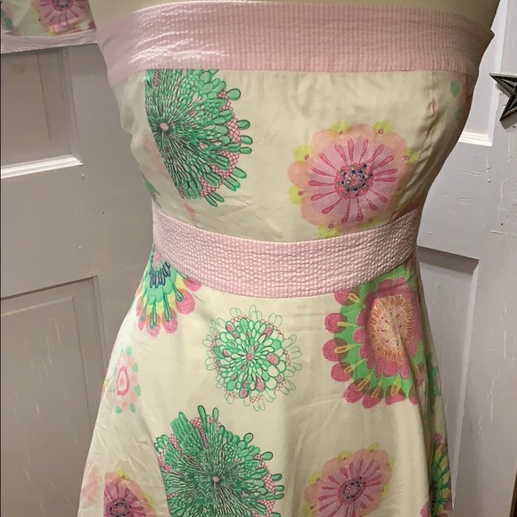 Molly New York Dress - Picture 2 of 5